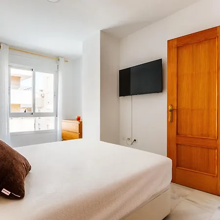 A&n Downtown 2 * Torre Del Mar